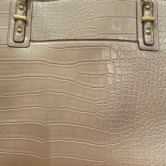 ANNE KLEIN TOTE - Picture 8 of 9